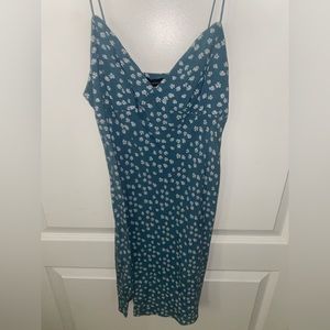 Kendall & Kylie summer dress